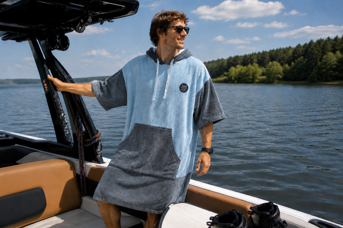 Poncho serviette : l’essentiel pour la plage, le surf et le chalet | Shack